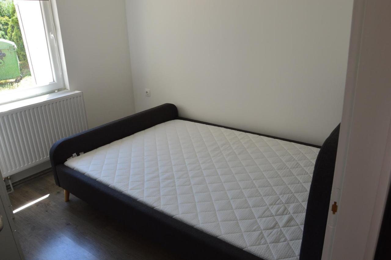 Quiet Residential Area B Taplan - 2 Bedroom And Living Room Apartment Szombathely Zewnętrze zdjęcie